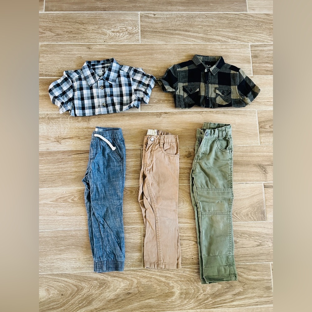 Kids Bundle 5 pieces size 3T (2 shirts & 3 pants)